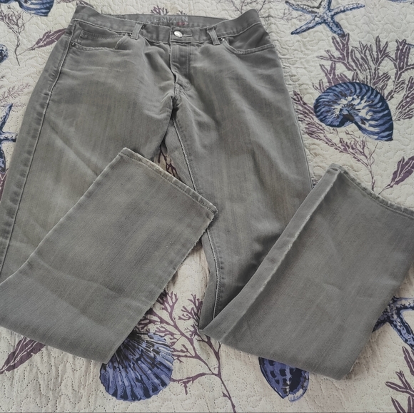 30x32 Men's Denizen Slim Straight Jeans - Picture 4 of 9